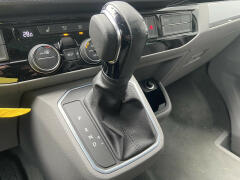 Volkswagen-TRANSPORTER California-83