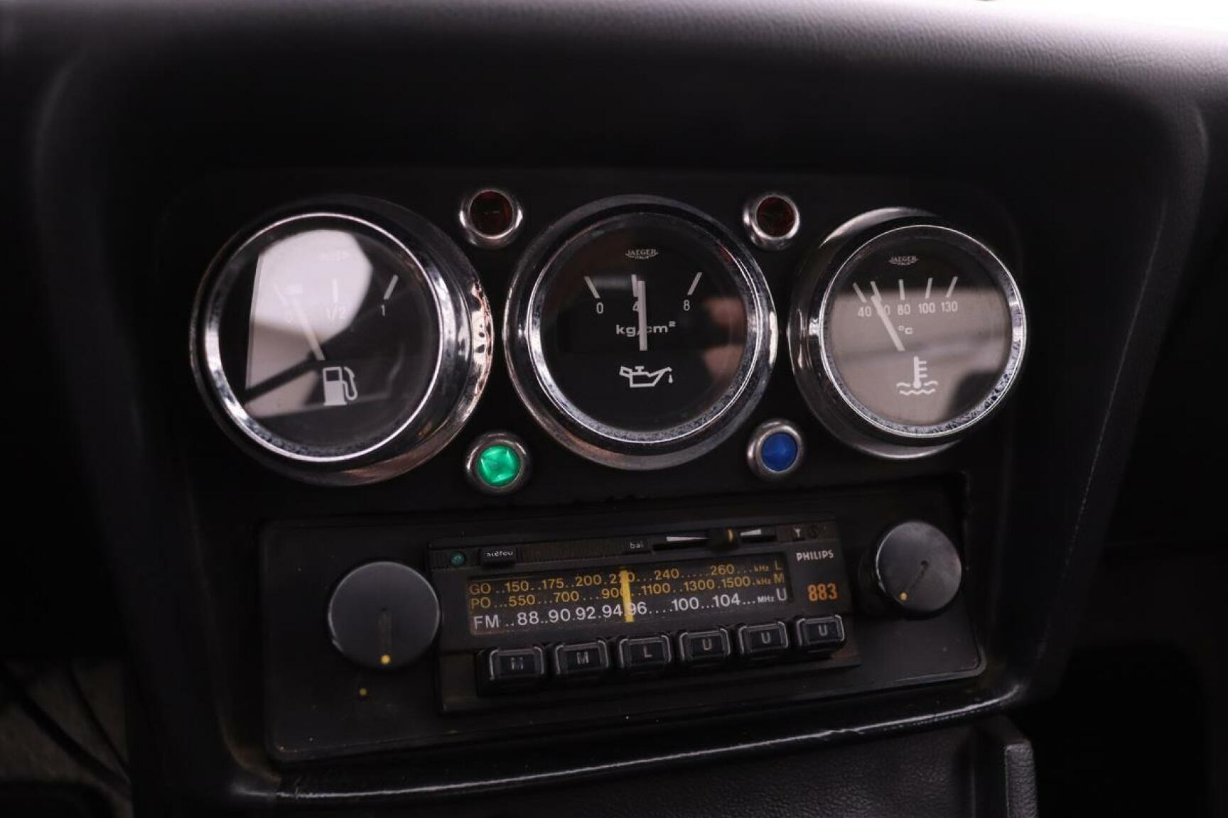 Alfa Romeo-Spider-5