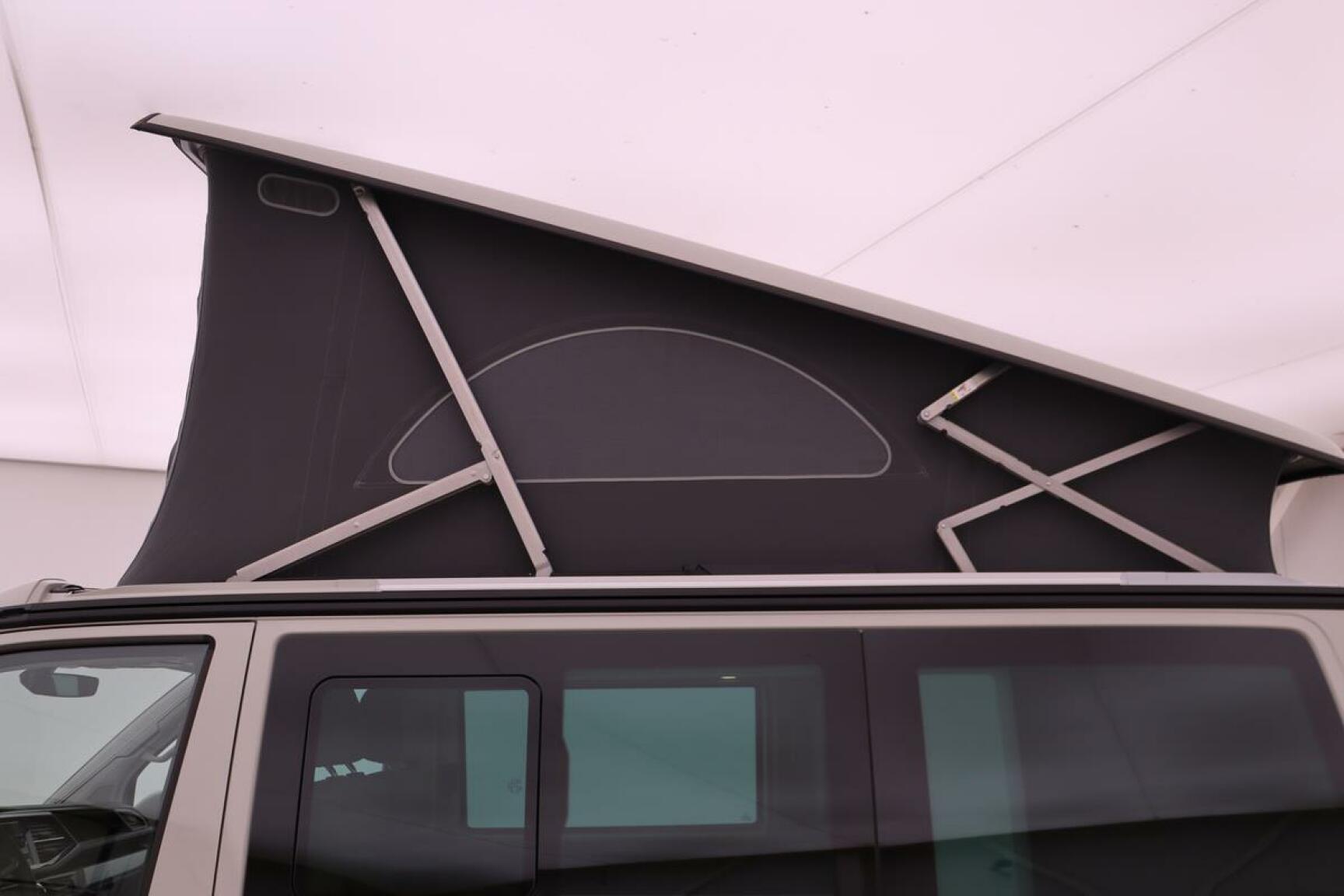 Volkswagen-Camper-51