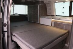 Volkswagen-TRANSPORTER California-29
