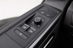 Volkswagen-TRANSPORTER California-8